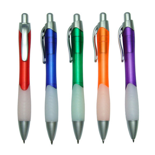 Plastics Retractable Ball Pen