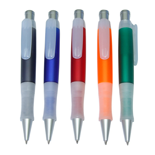 Plastics Retractable Ball Pen