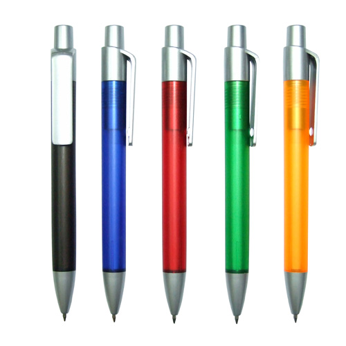 Plastics Retractable Ball Pen