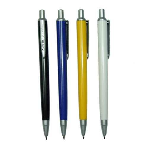 Plastics Retractable Ball Pen