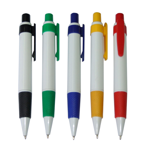 Plastics Retractable Ball Pen