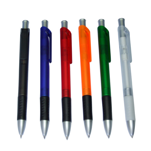 Plastics Retractable Ball Pen